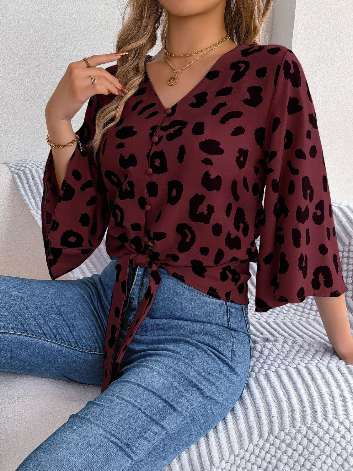 Elena - Stijlvolle Dames Blouse Luipaard Knoop