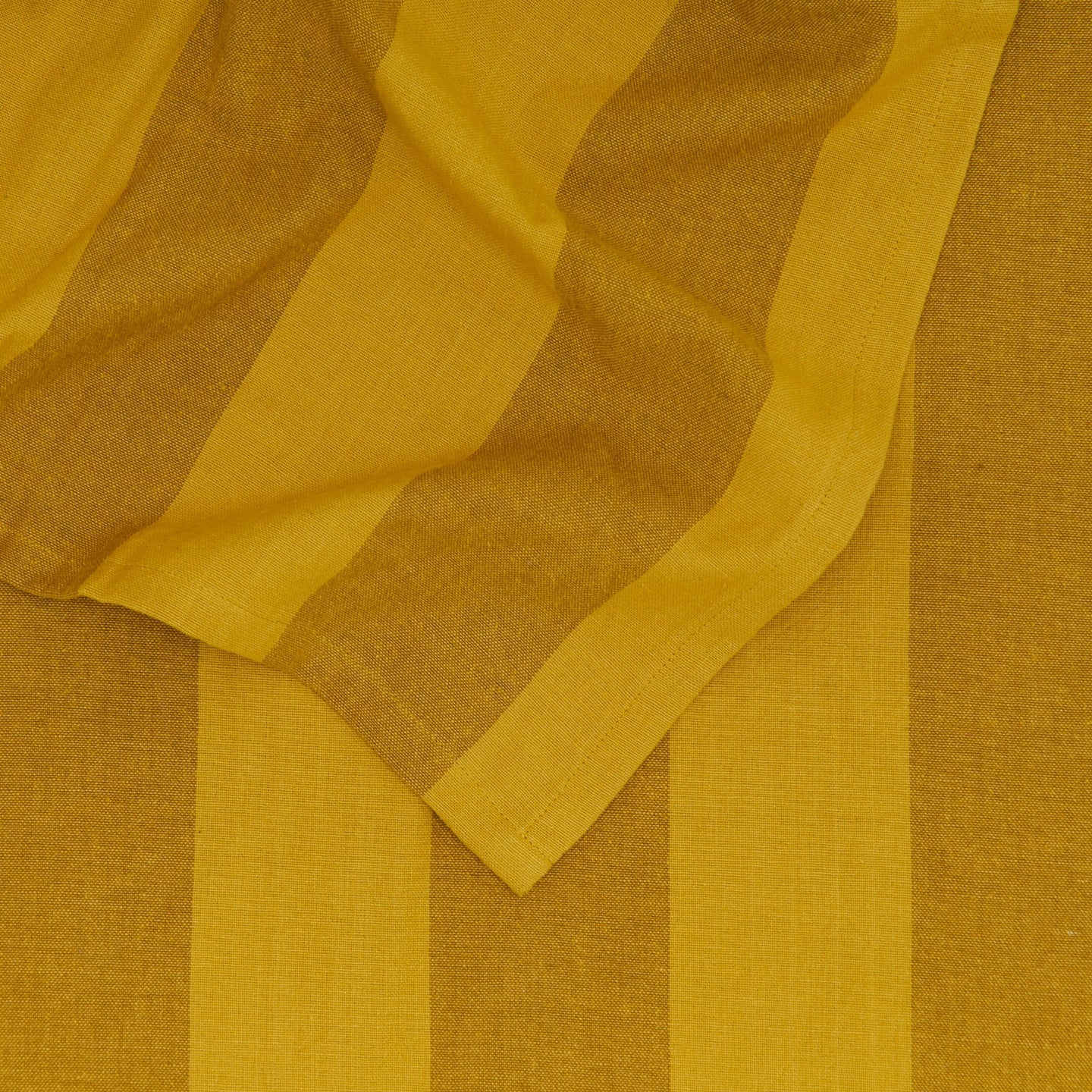 Open Box - Essential Striped Tablecloth