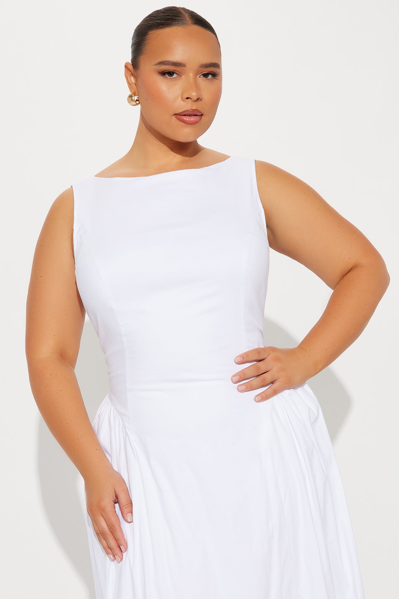 Anne Backless Maxi Dress - White