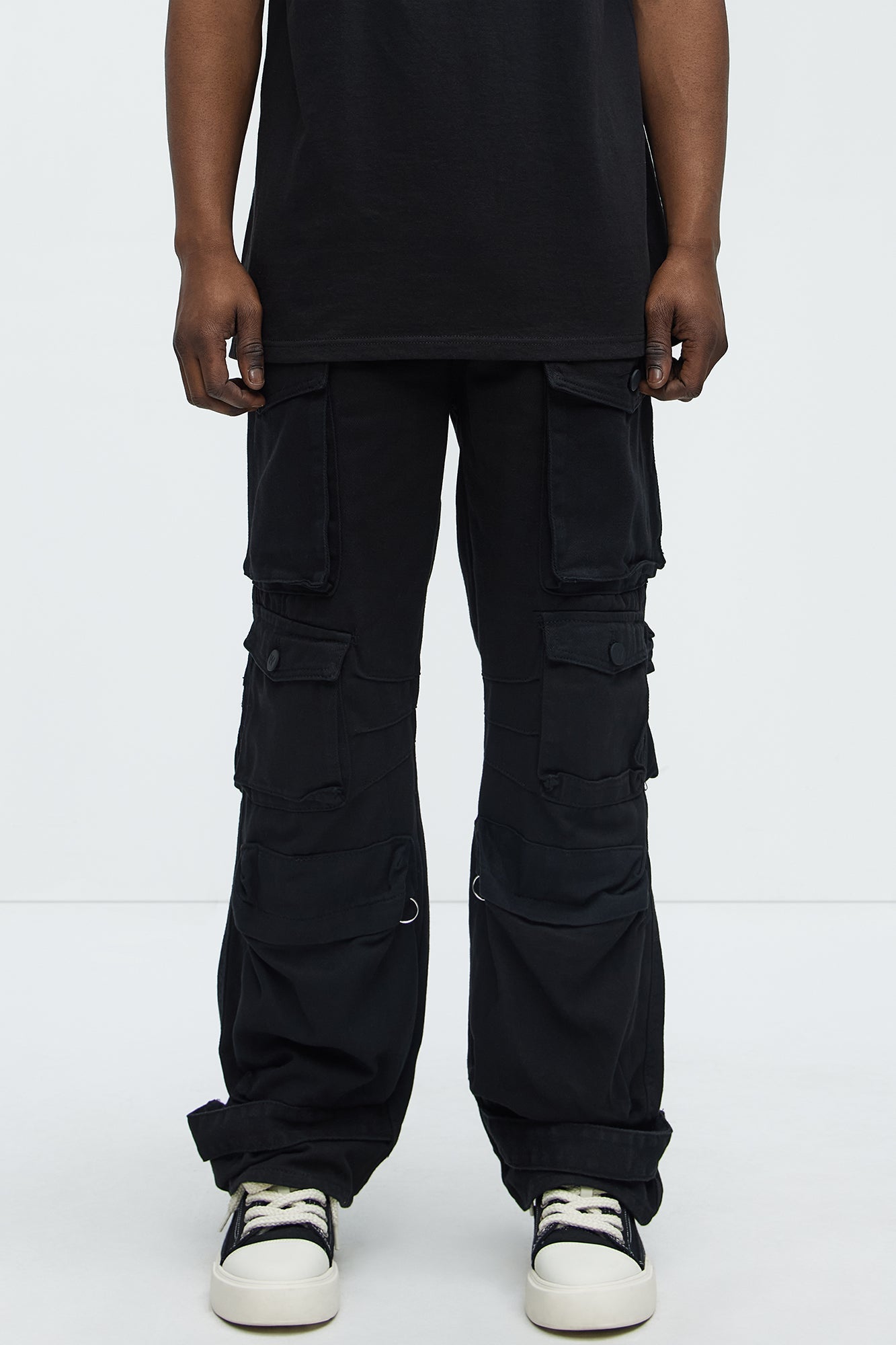 جينز كارجو باجي وي غوتا جو - أسود