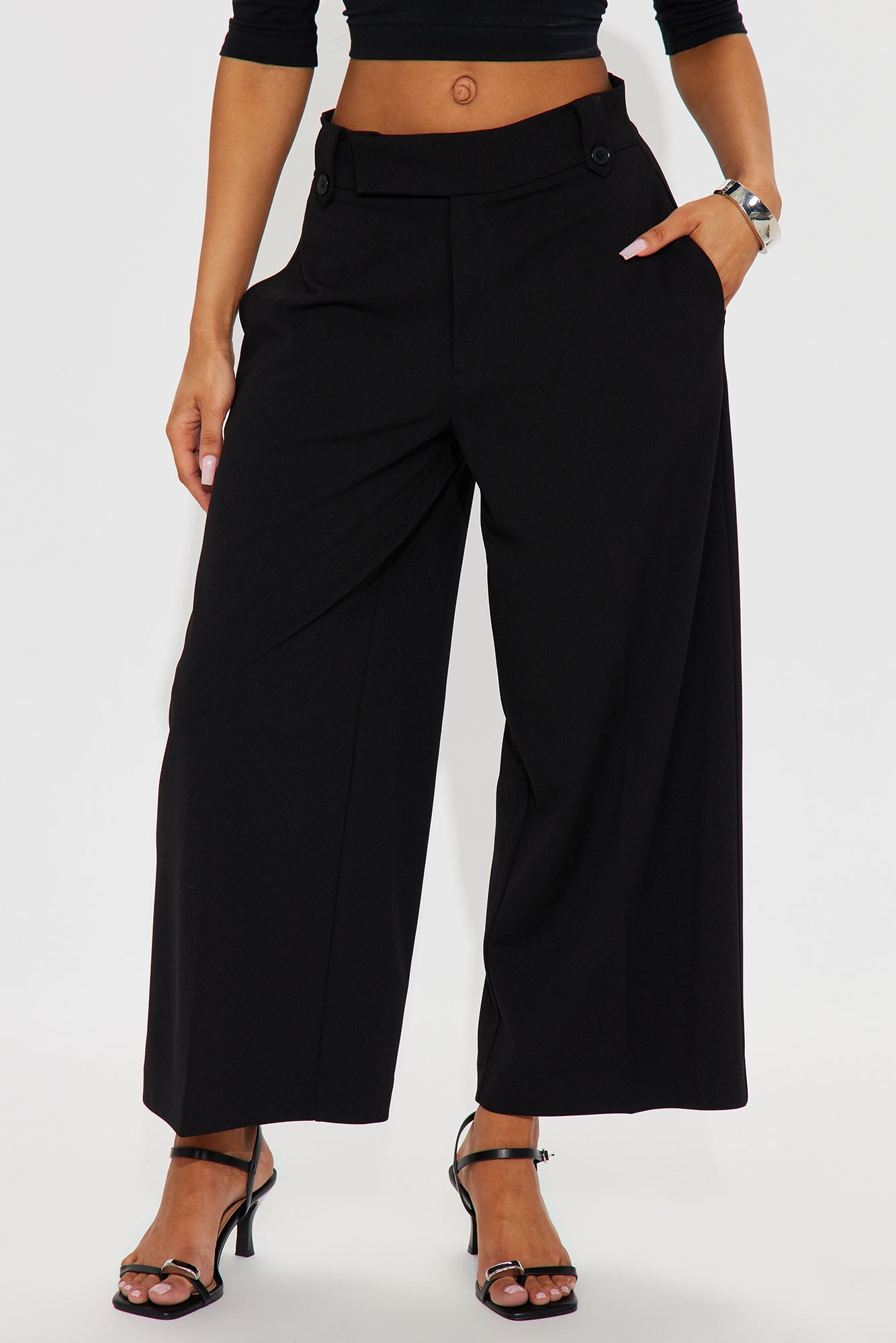 Maybe It's Me Cropped Trouser - Black