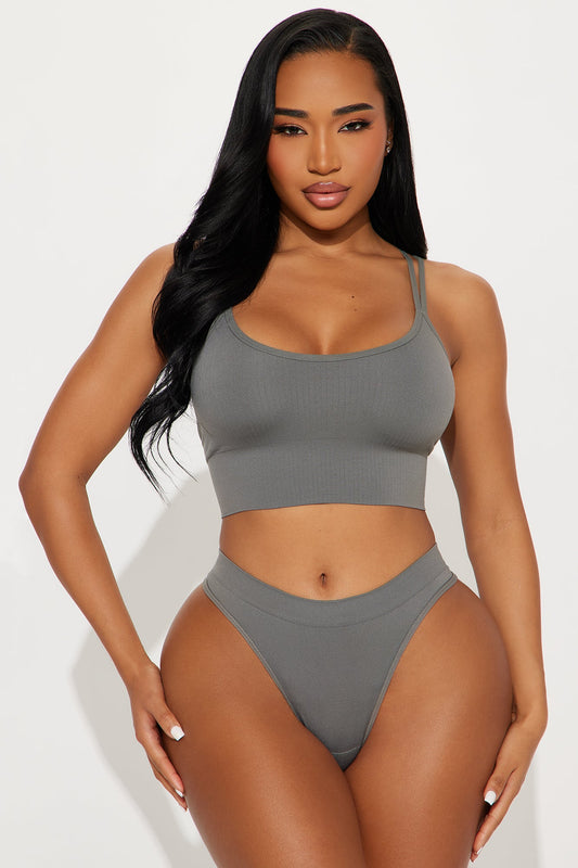 Olivia Seamless 2 Piece Cami Bralette And Panty Set - Dark Grey