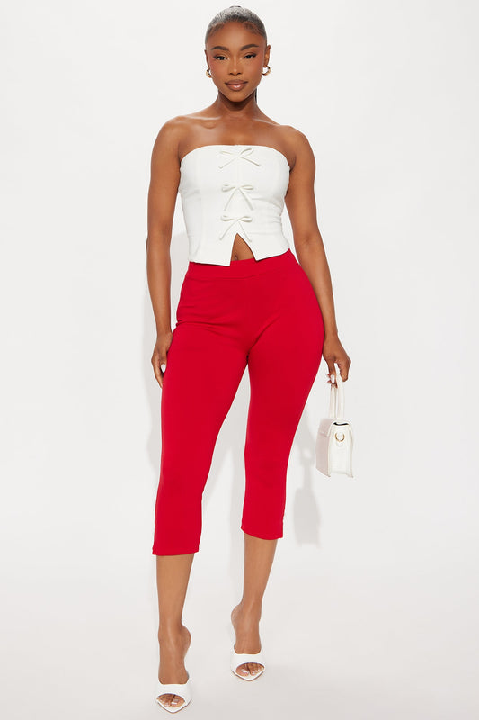 Take A Bow Capri Legging - Red