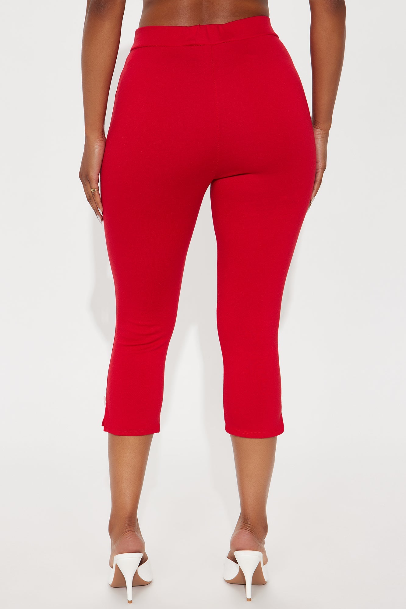 Take A Bow Capri Legging - Red