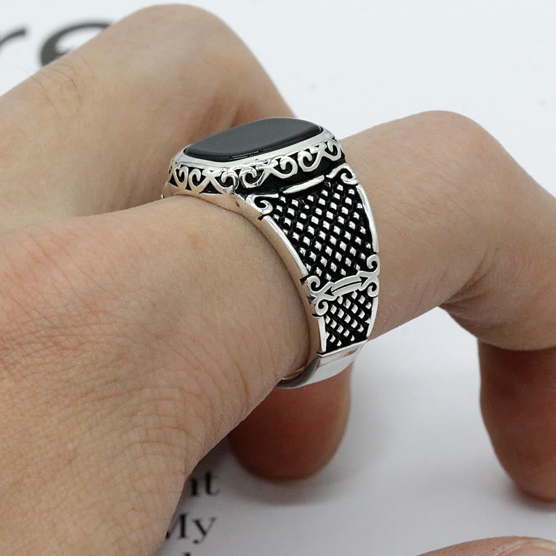 Maximus Onyx – Krachtige Herenring met Stijl
