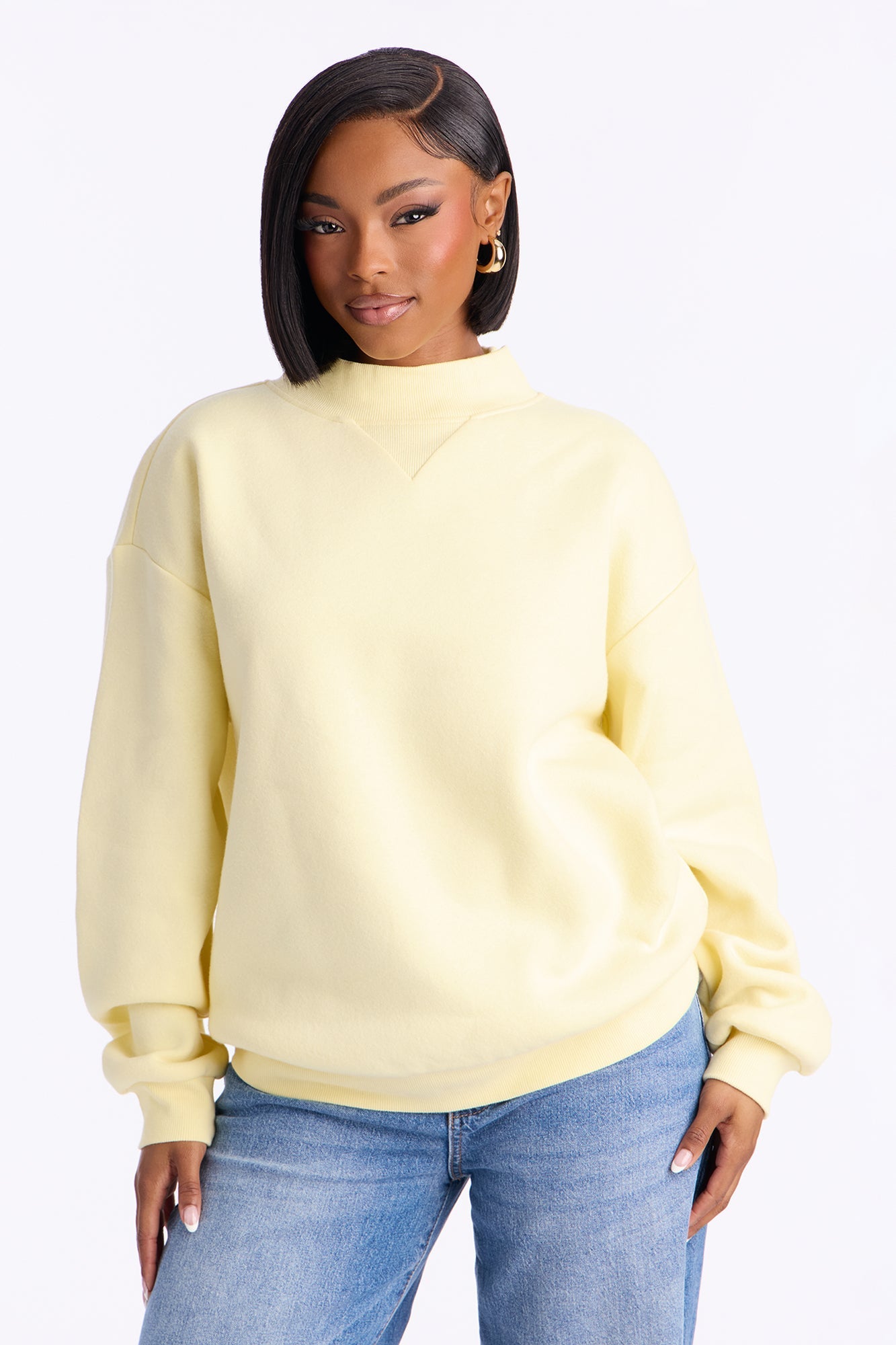 سويت شيرت كلاسيكي برقبة مرتفعة - أصفر زبدة