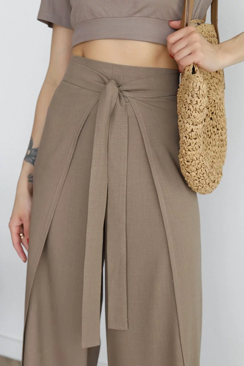 Dariana - Elegante Uitlopende Linnen Broek