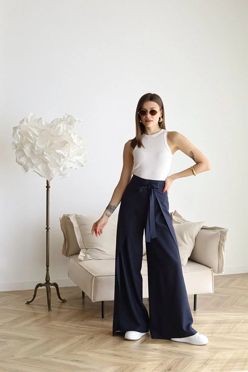 Dariana - Elegante Uitlopende Linnen Broek