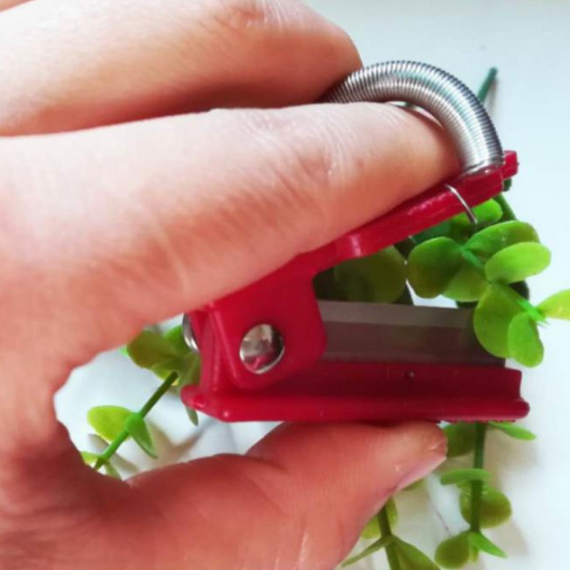 GardenGrip Pluk eenvoudig je eigen groenten en fruit met dit handige gereedschap!