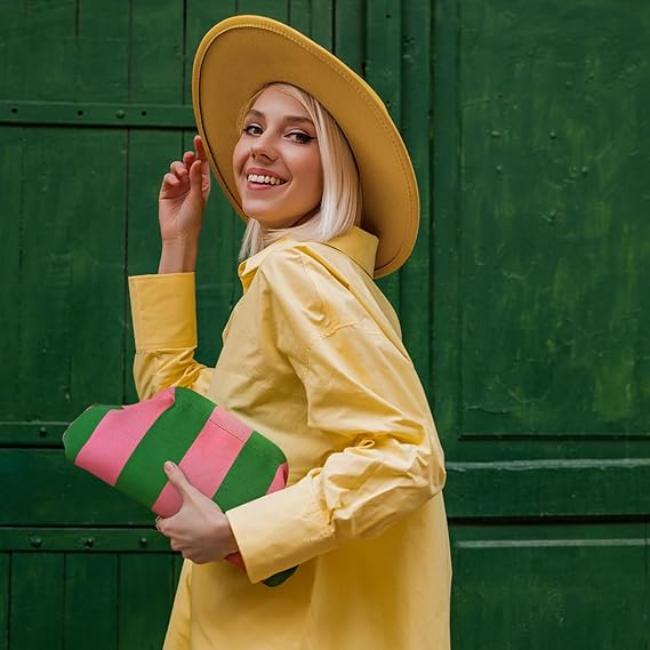 GlamLine - Gestreepte Cosmetische Clutch