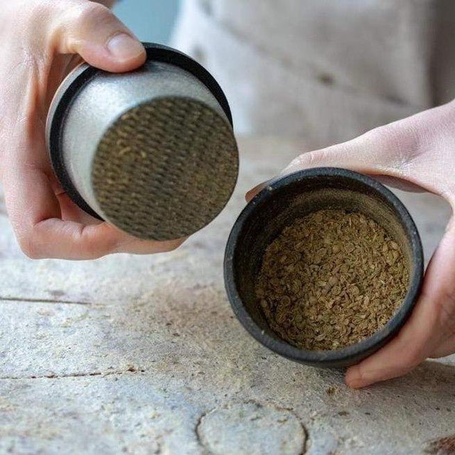 Big Swing Spice Mill With Walnut Lid
