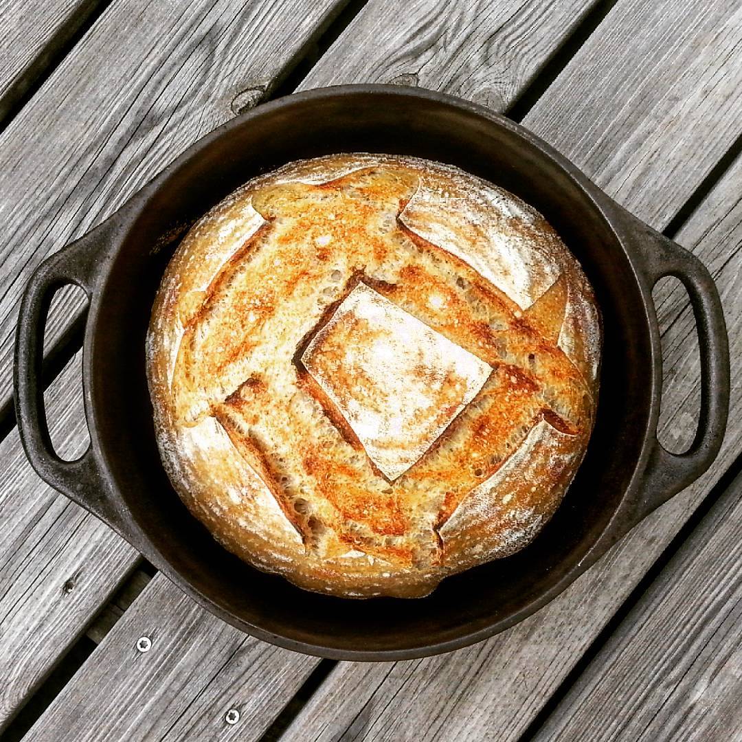 Dutch Oven - 5.8 qt.