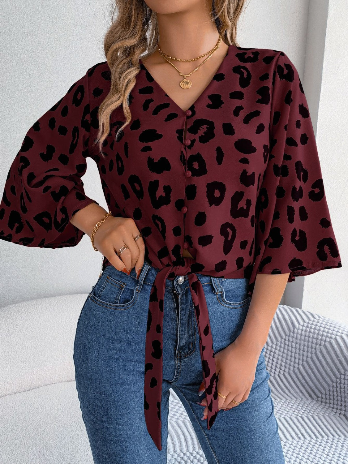 Elena - Stijlvolle Dames Blouse Luipaard Knoop
