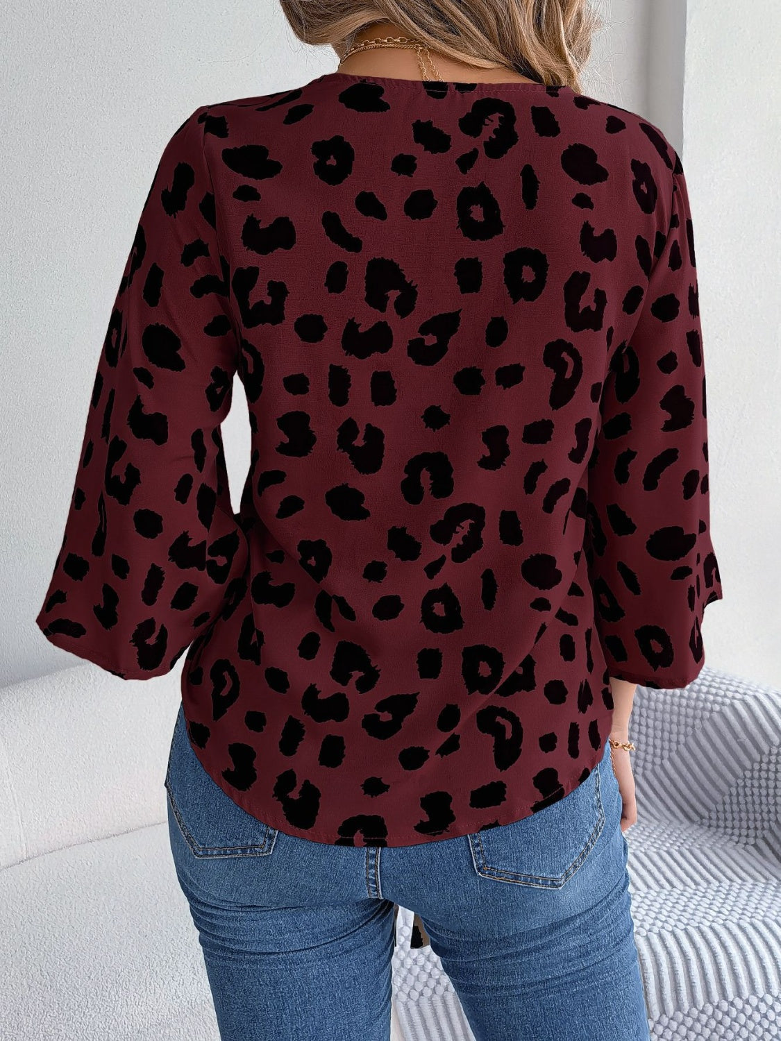Elena - Stijlvolle Dames Blouse Luipaard Knoop