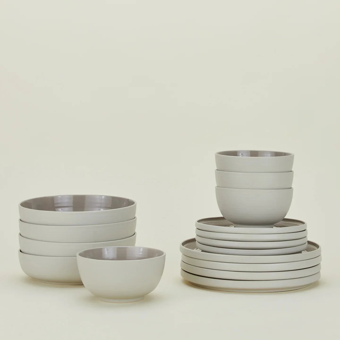 Essential Dinnerware - 16 Piece Set