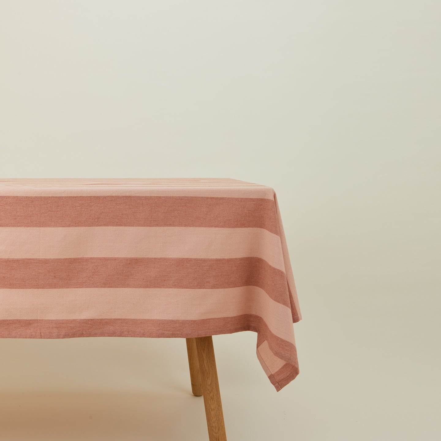 Open Box - Essential Striped Tablecloth