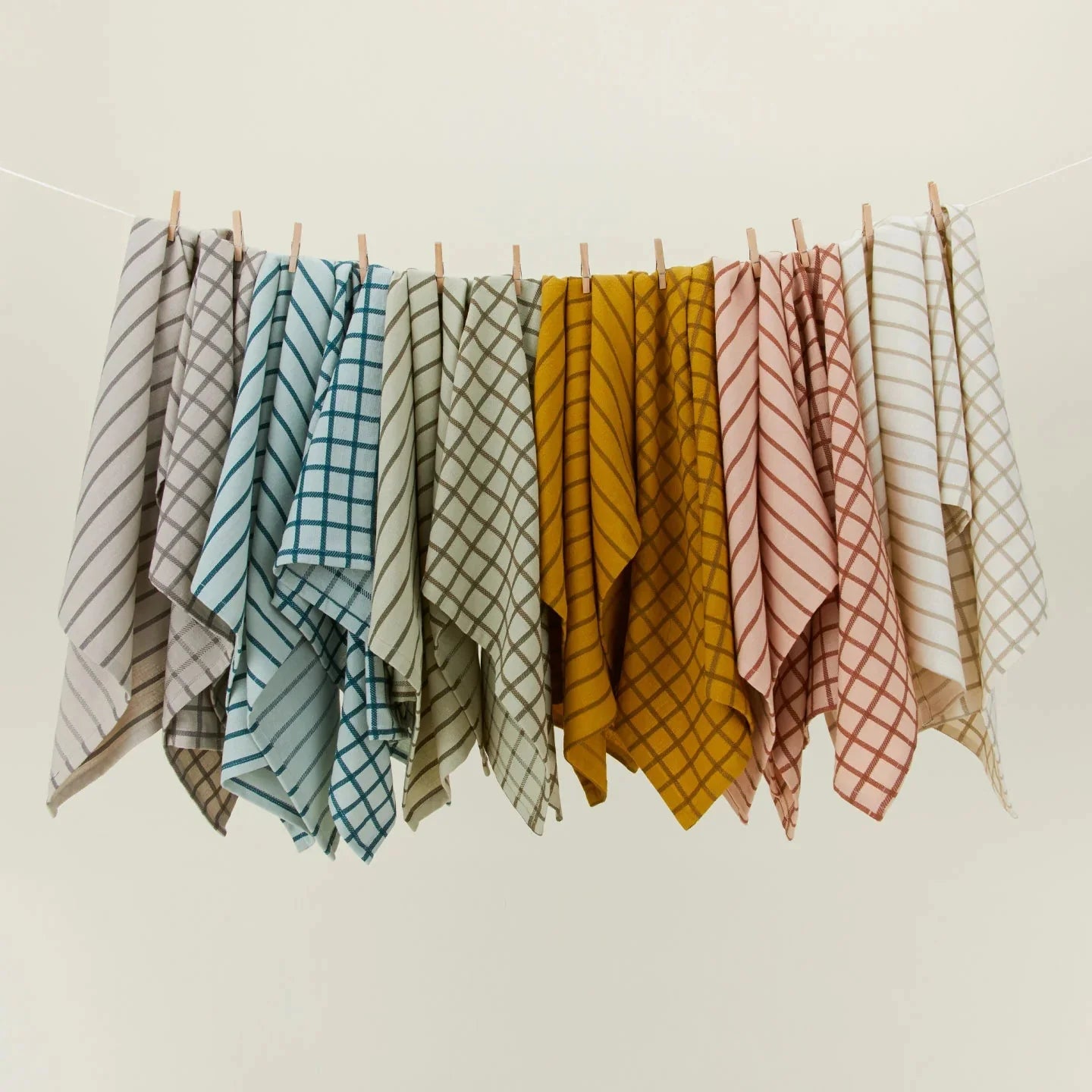 Essential Yarn Dyed Dish Towel - Set of 2