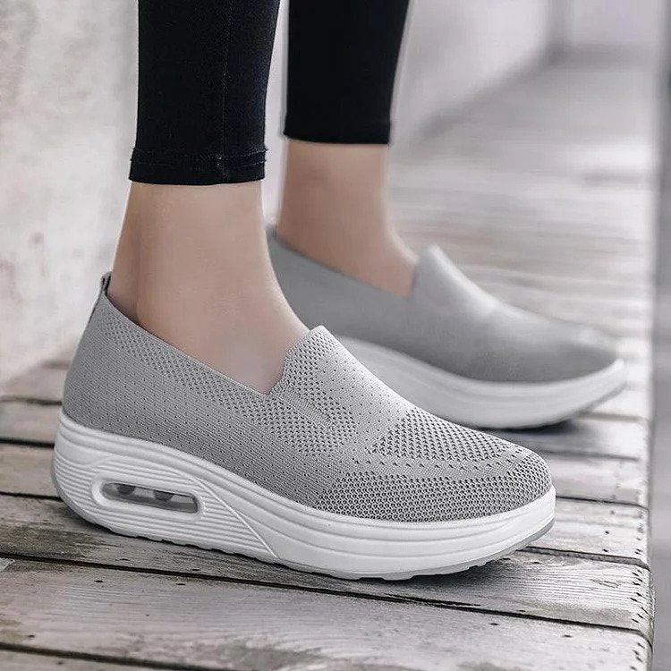 Esther - Slip-On Sneakers met Luchtkussen