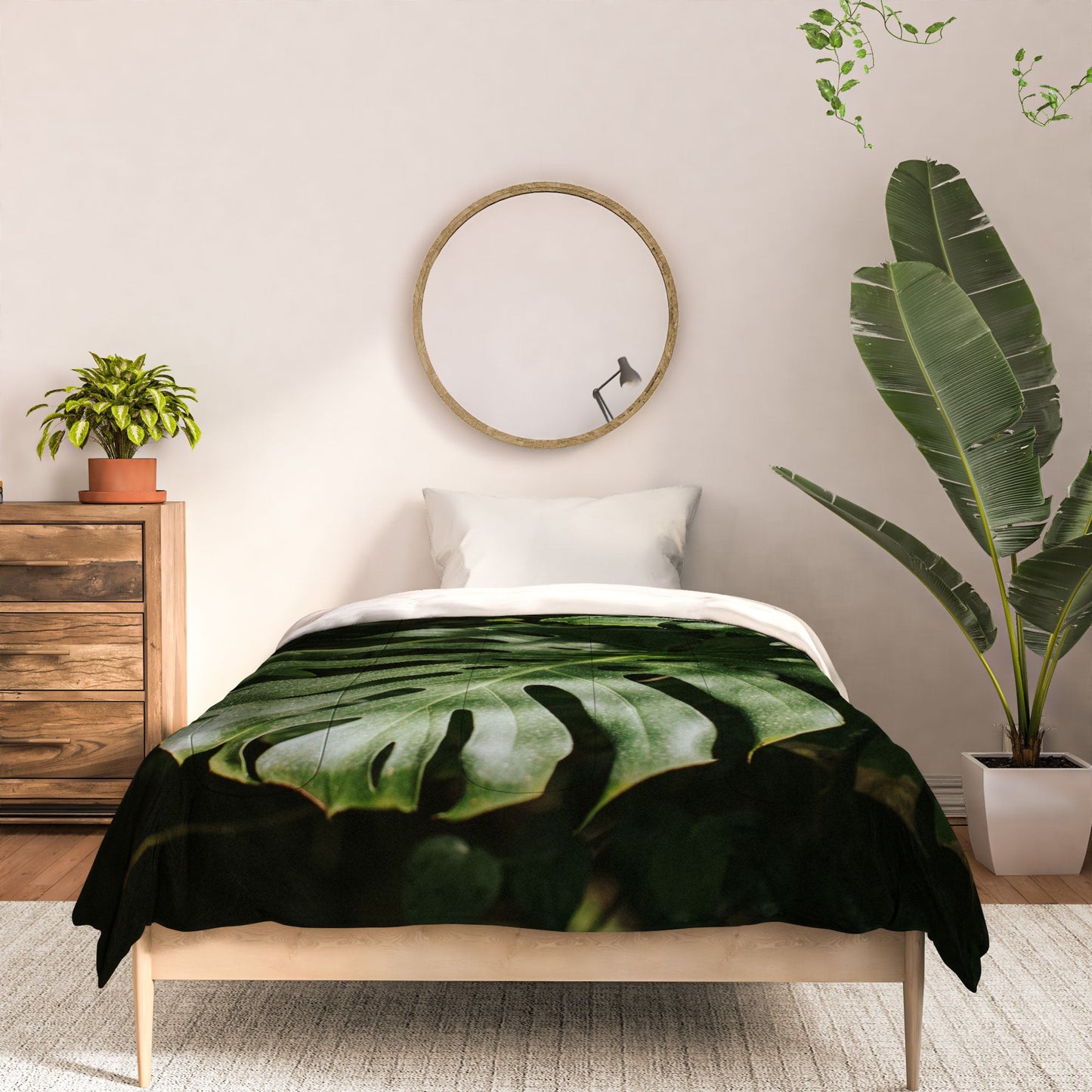 Hello Twiggs Monstera Leaves Comforter