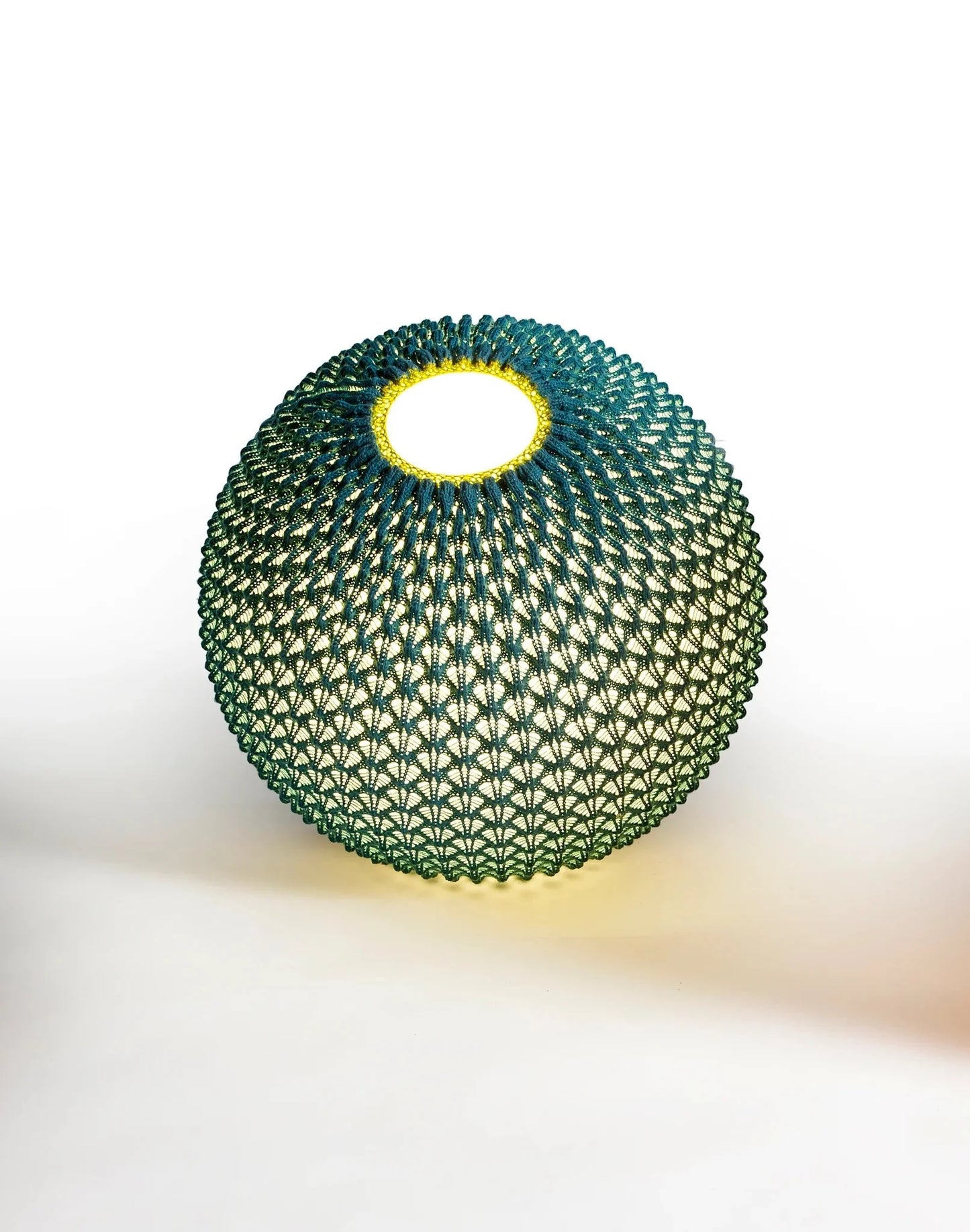 Knitted Free Floor/Table Lamp
