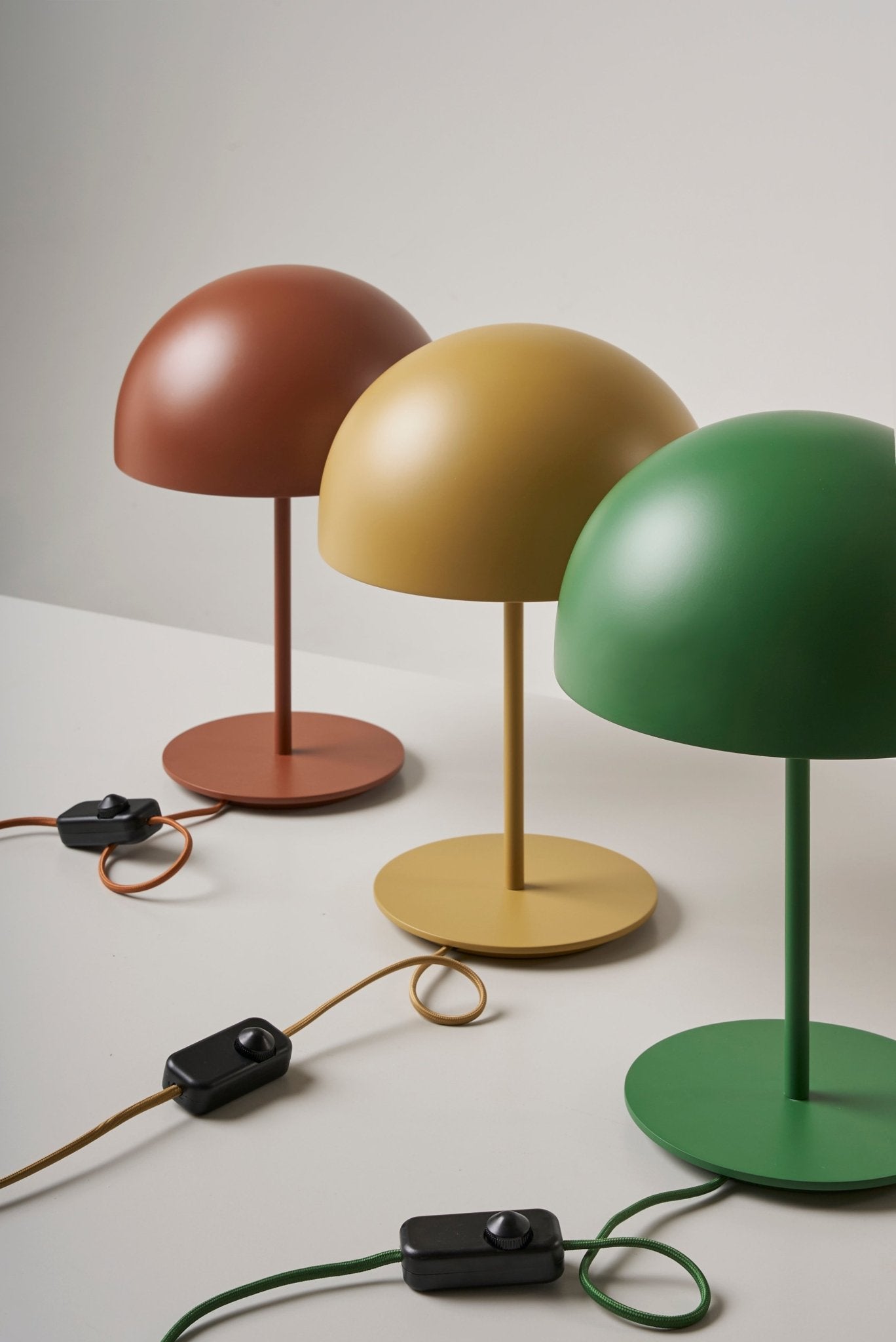 Pin Table Lamp