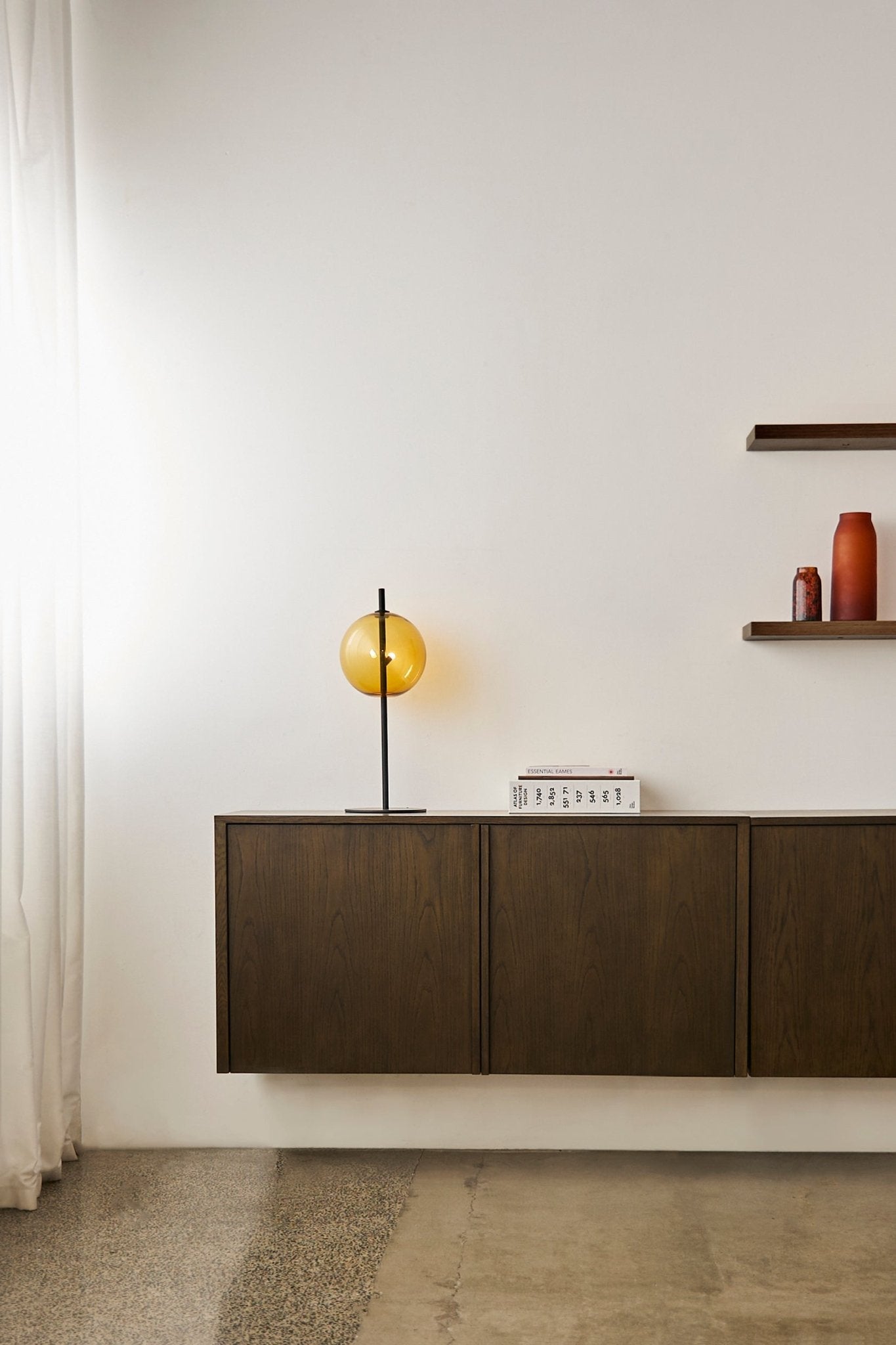 Point Table Lamp