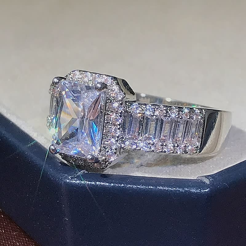 DiamondRing Grace – Verfijnde Ring Voor Dames