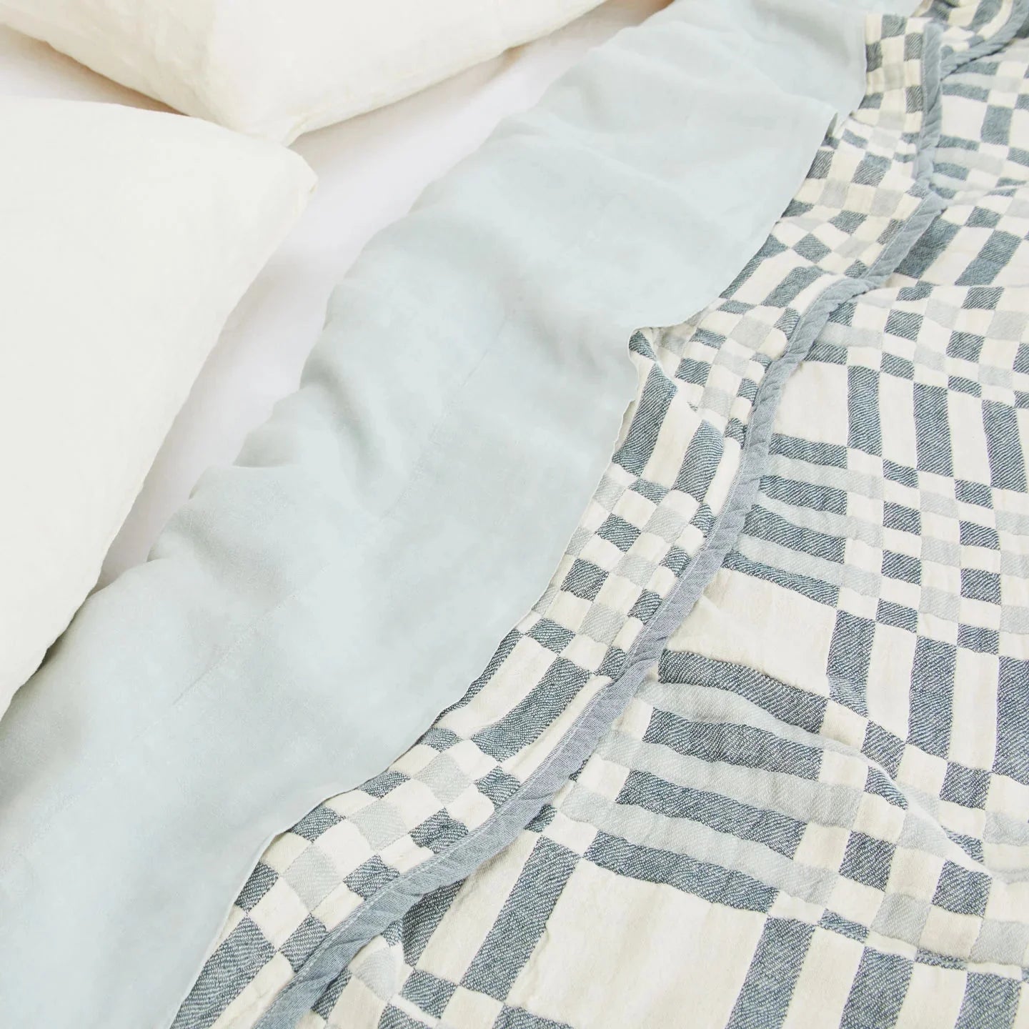 Simple Plaid Blanket