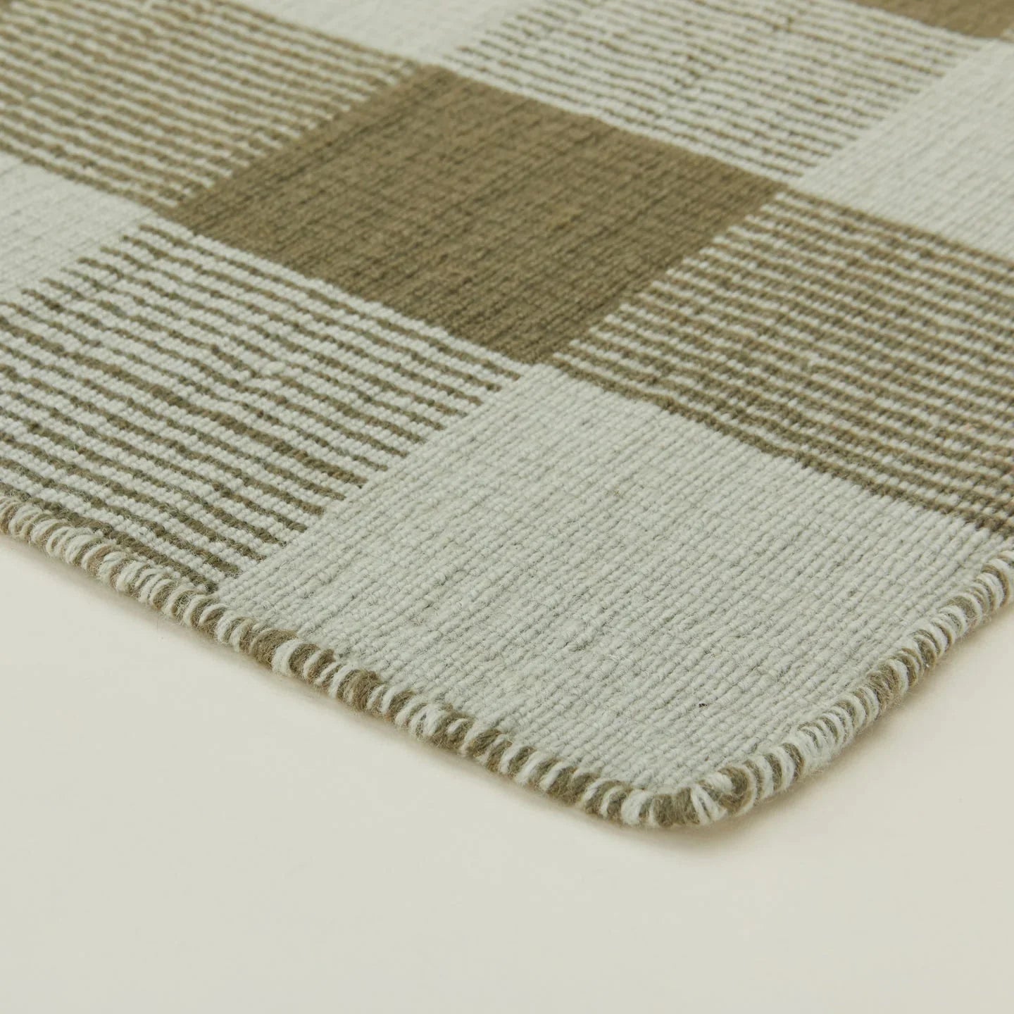 Simple Plaid Rug