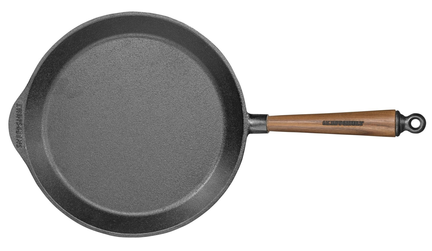 Skillet with Walnut Handle - 11"