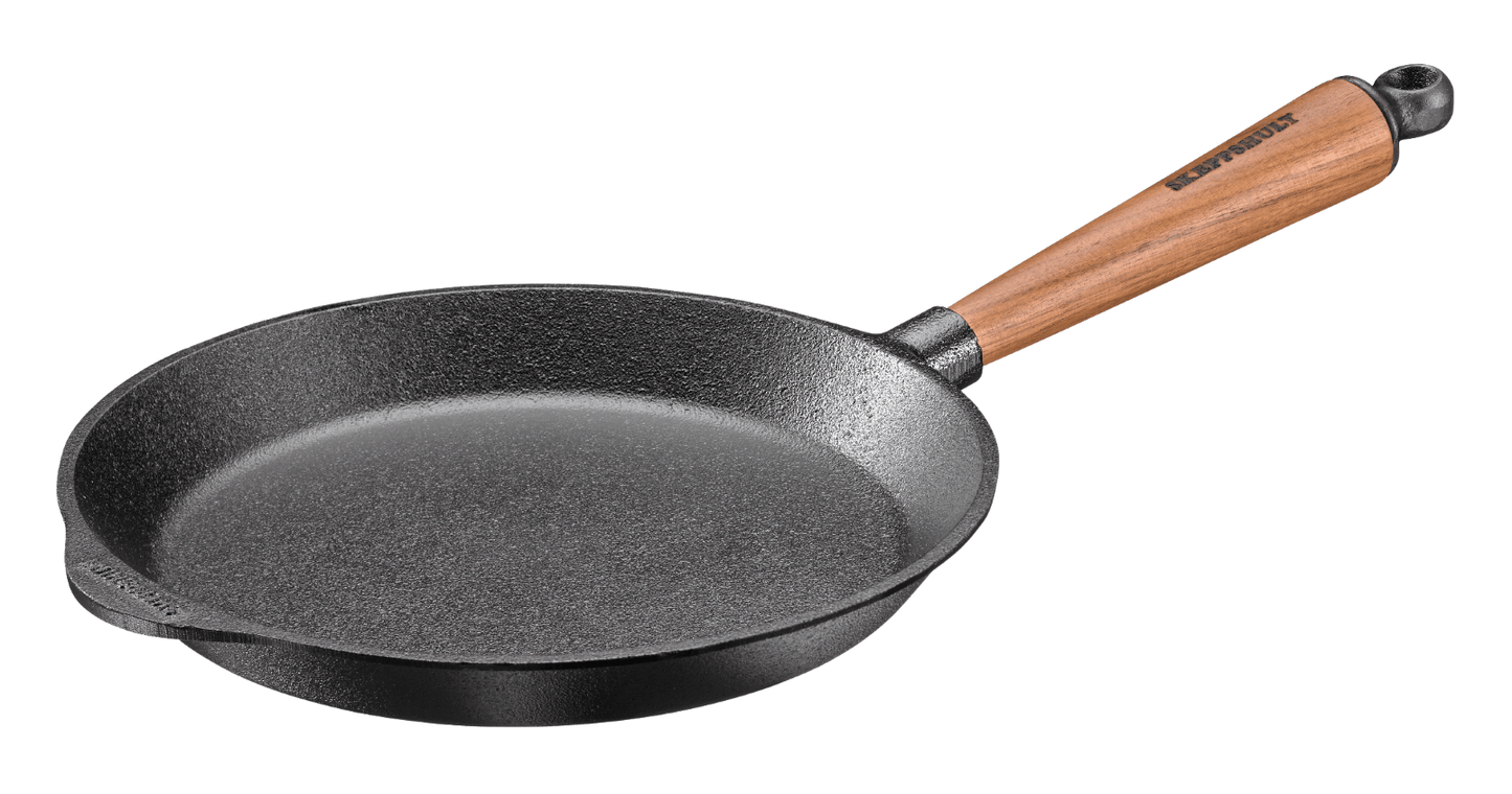 Skillet with Walnut Handle - 9.5"