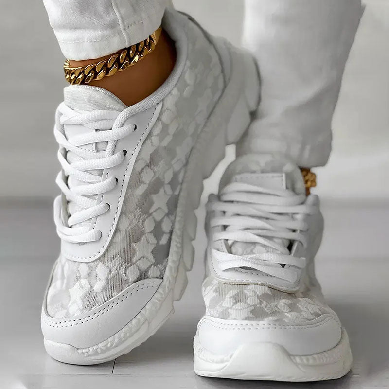 Felicity - Ademende Sneakers Met Ronde Neuzen