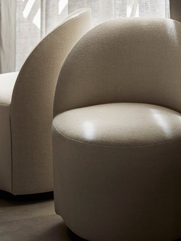 Tearoom Lounge Chair - Swivel w/Return