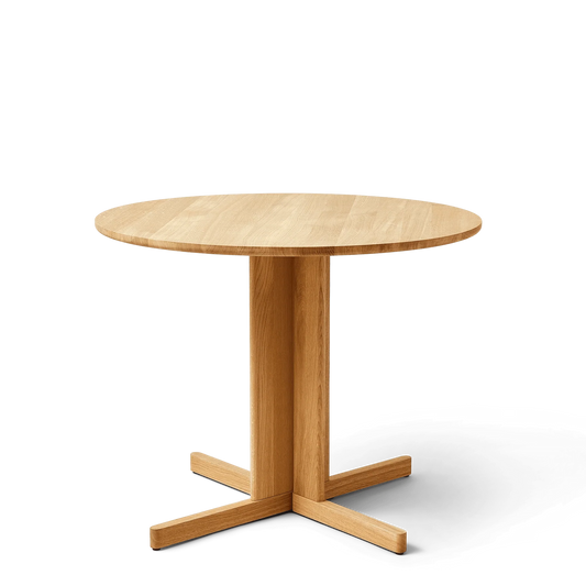 Trefoil Round Table