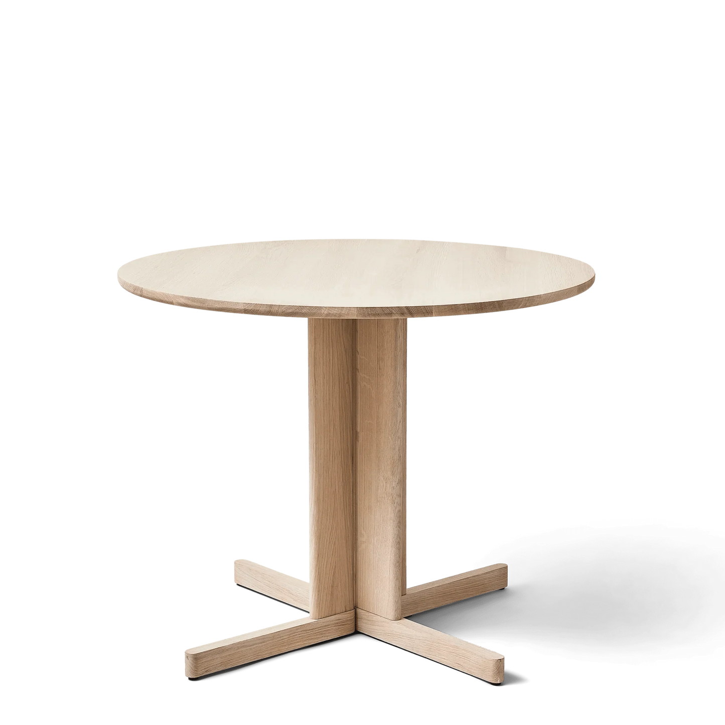 Trefoil Round Table